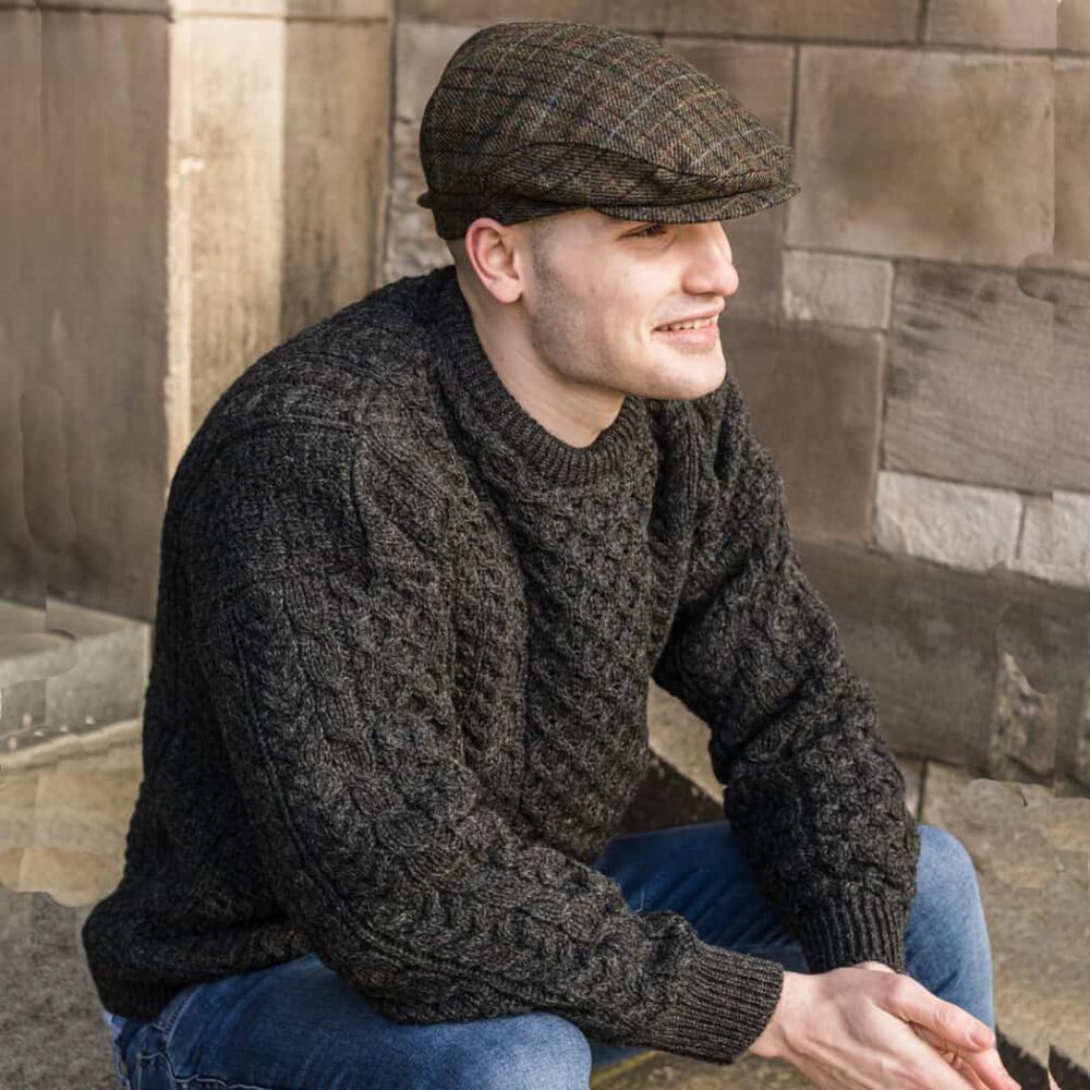 Traditional Irish Wool Aran Fisherman Sweater - Charcoal Gray