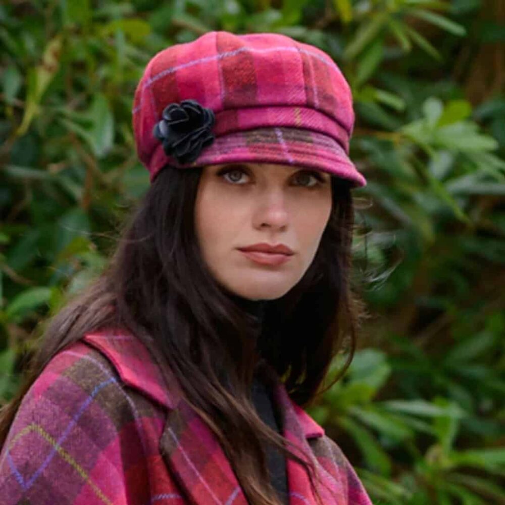 Ladies Irish Wool Newsboy - Red Plaid