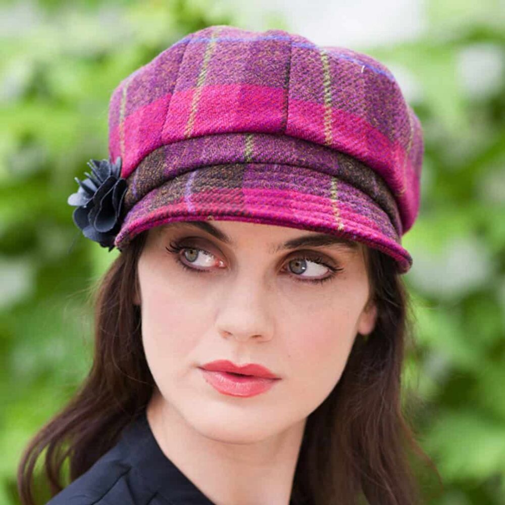 Ladies Irish Wool Newsboy - Red Plaid