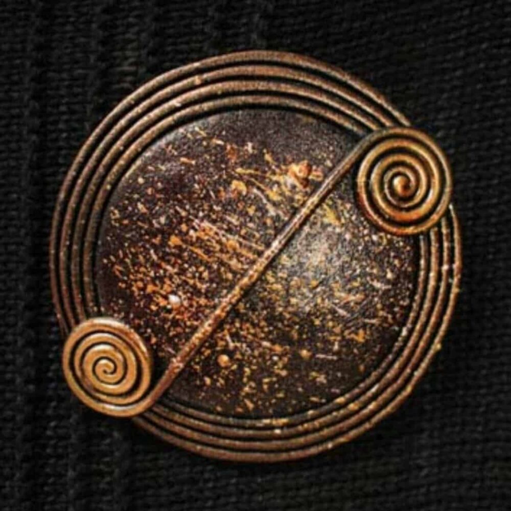 Celtic Scroll Wrap Pin - Brown