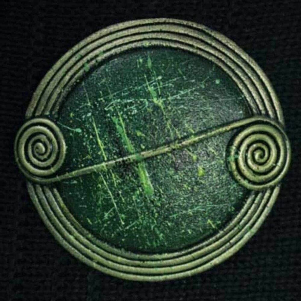Celtic Scroll Wrap Pin - Green