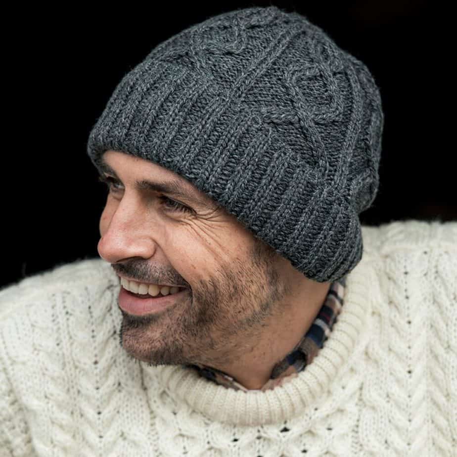 Diamond Cable Knit Hat - Gray