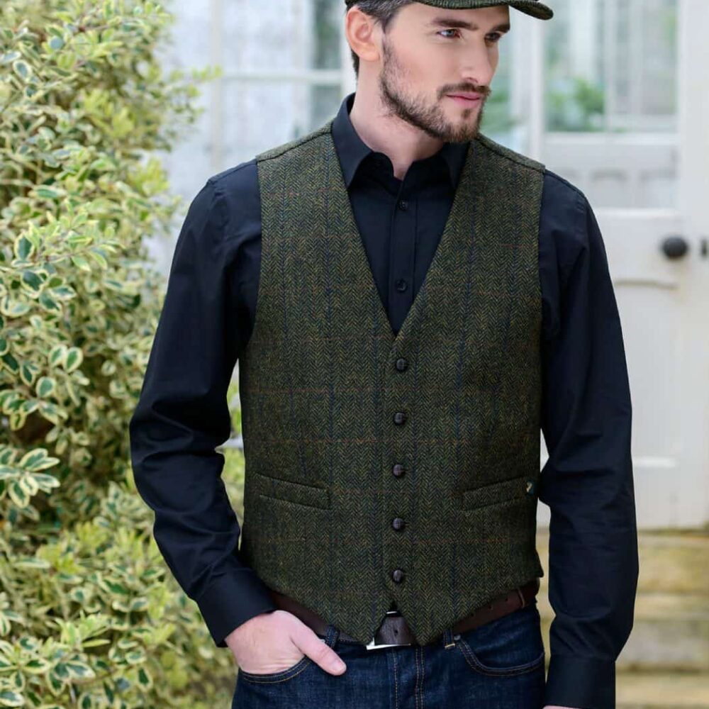 Irish Tweed Vest For Men With Flat Cap  - Green Herringbone