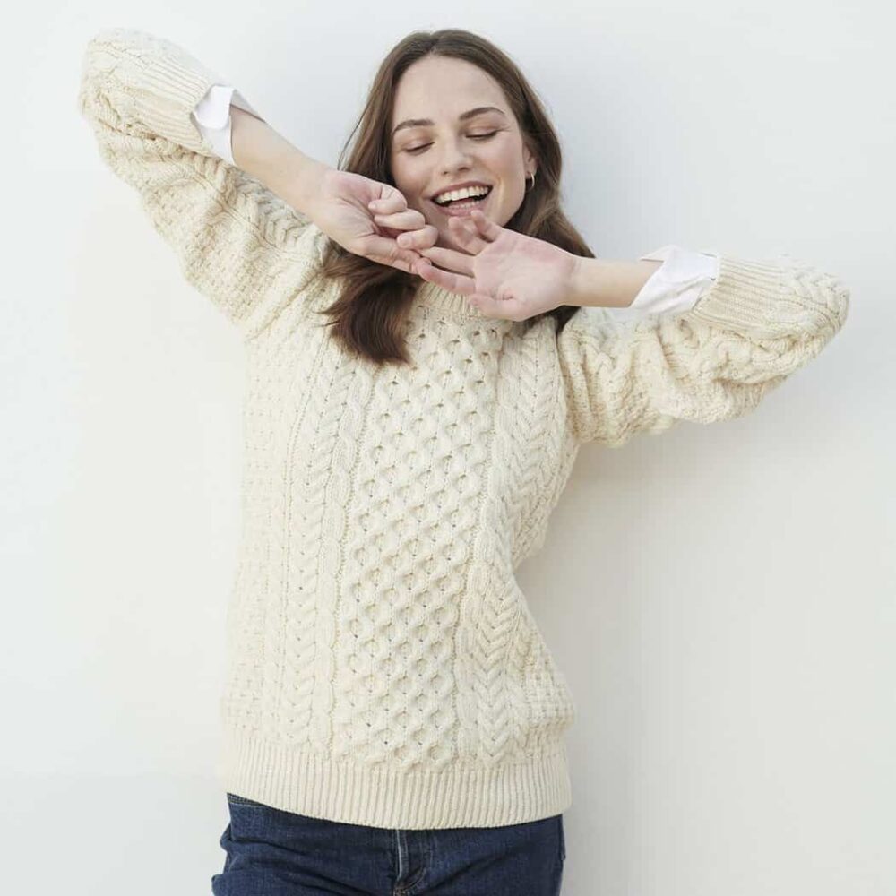 Women's Traditional Irish Wool Sweater - Natural