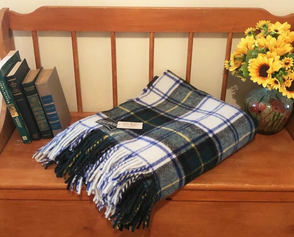 Dress Gordon Tartan Wool Throw