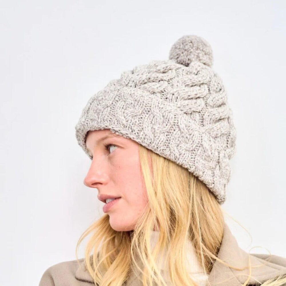 Super Soft Merino Wool Hat with Pom-Pom - Taupe