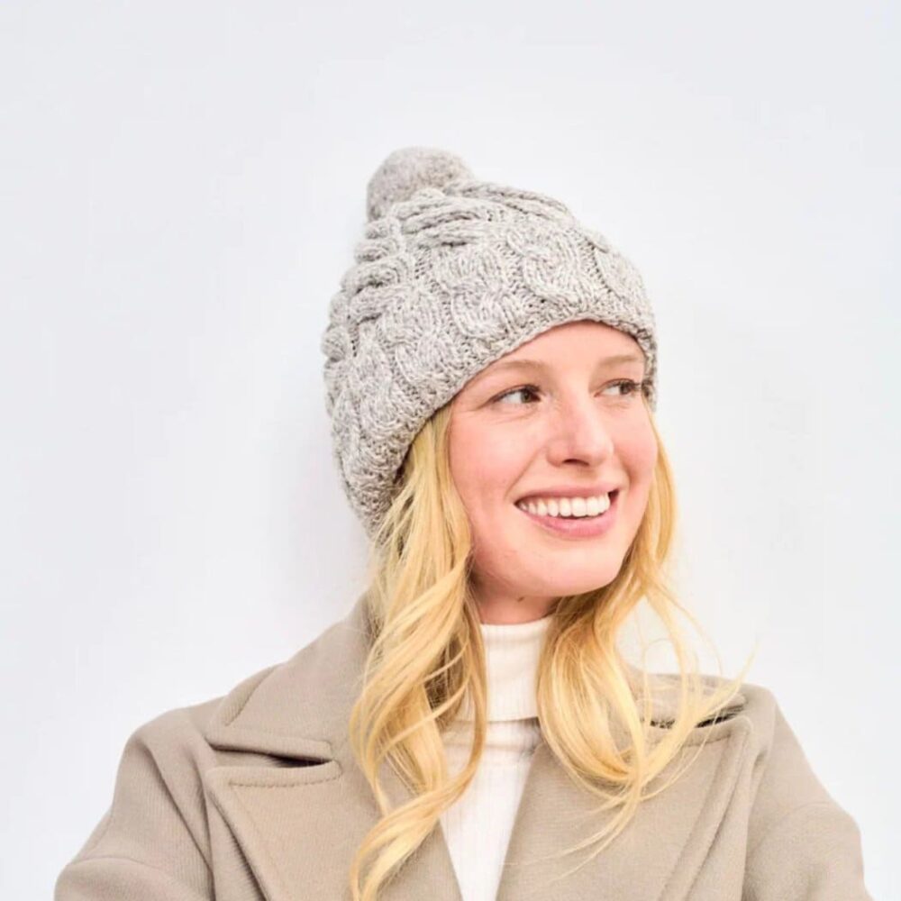 Super Soft Merino Wool Hat with Pom-Pom - Taupe