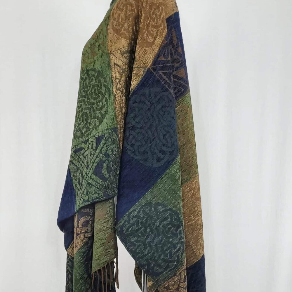 Celtic Knot Ruana - Brown