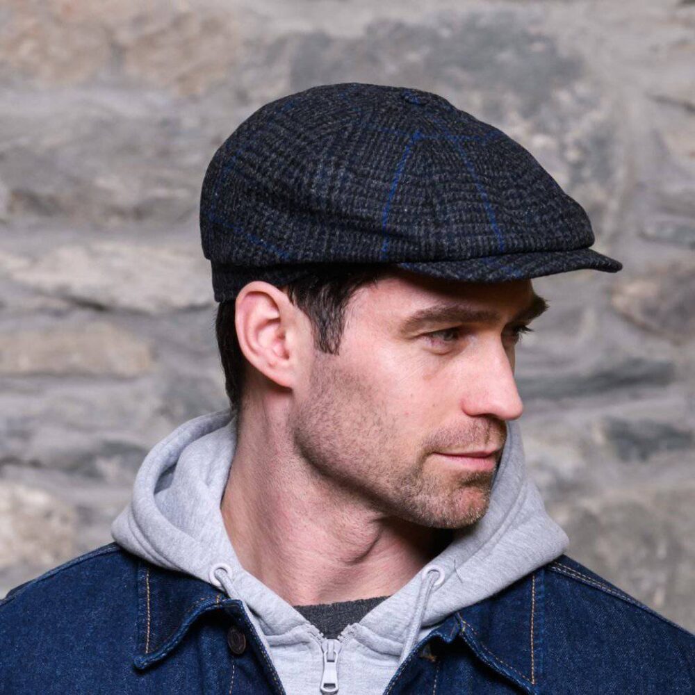 Traditional Irish Tweed Driving Cap - Dark Blue Thin Line