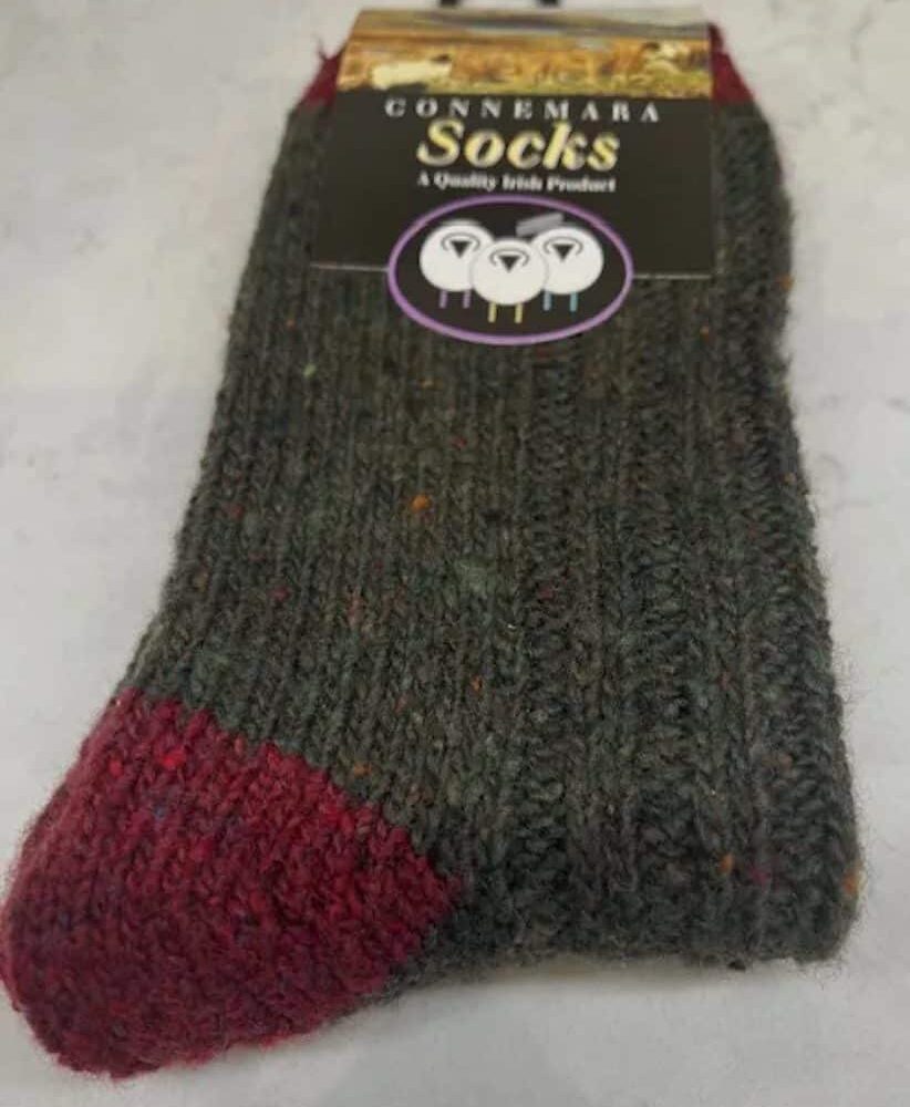 Men's Connemara Fleck Socks - Dark Green and Red
