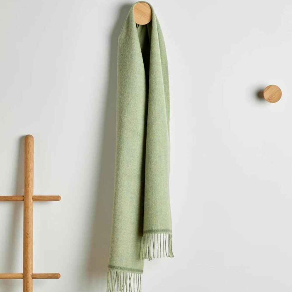 Irish Countryside Lambswool Scarf - Green