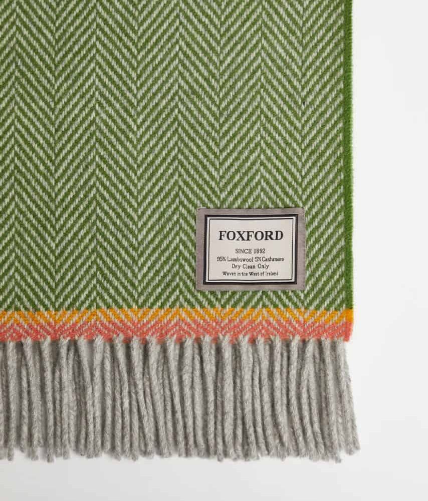 Irish Lambswool and Cashmere Barrow Throw - Green