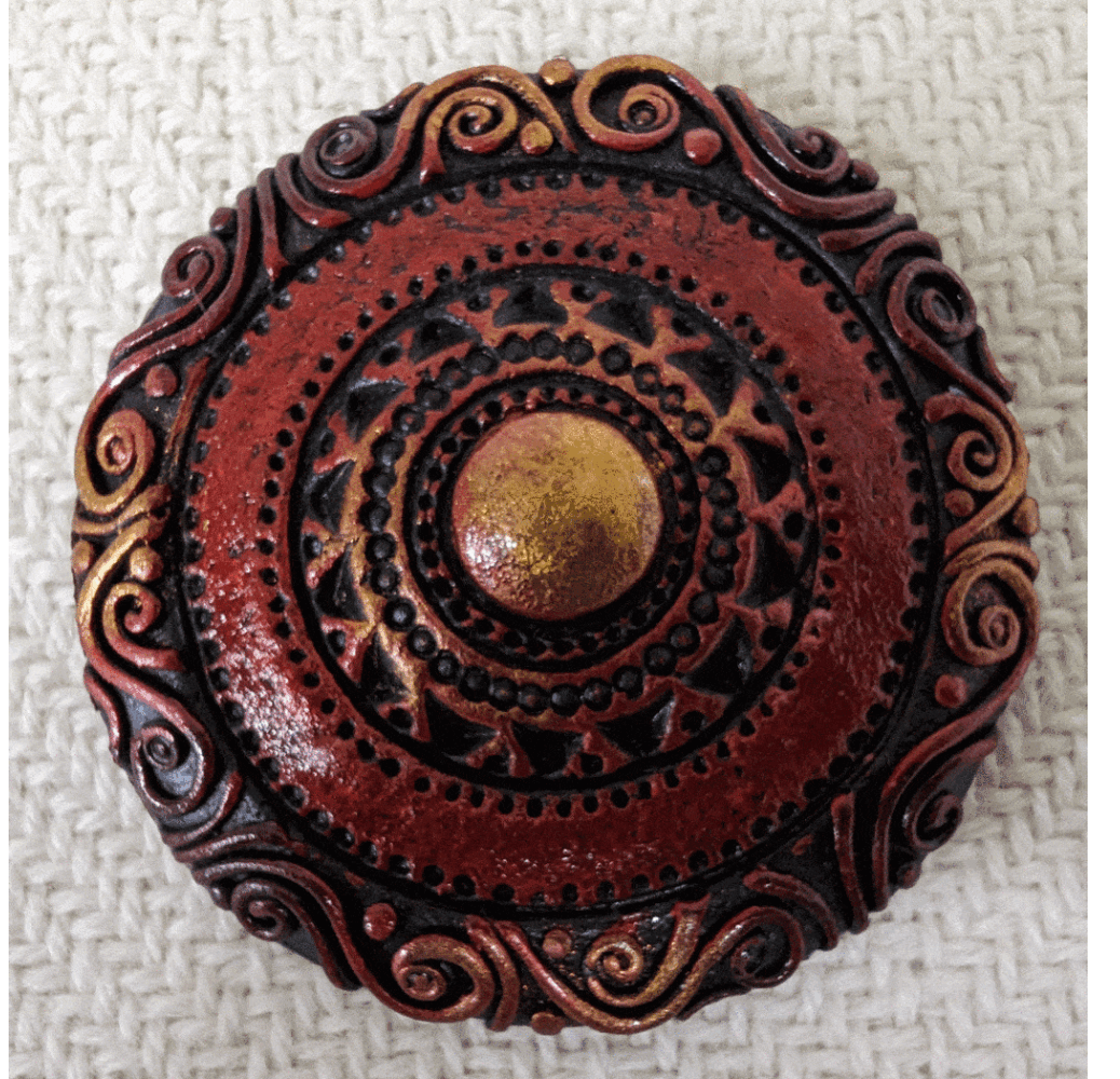 Irish Scrollwork Wrap Pin - Red