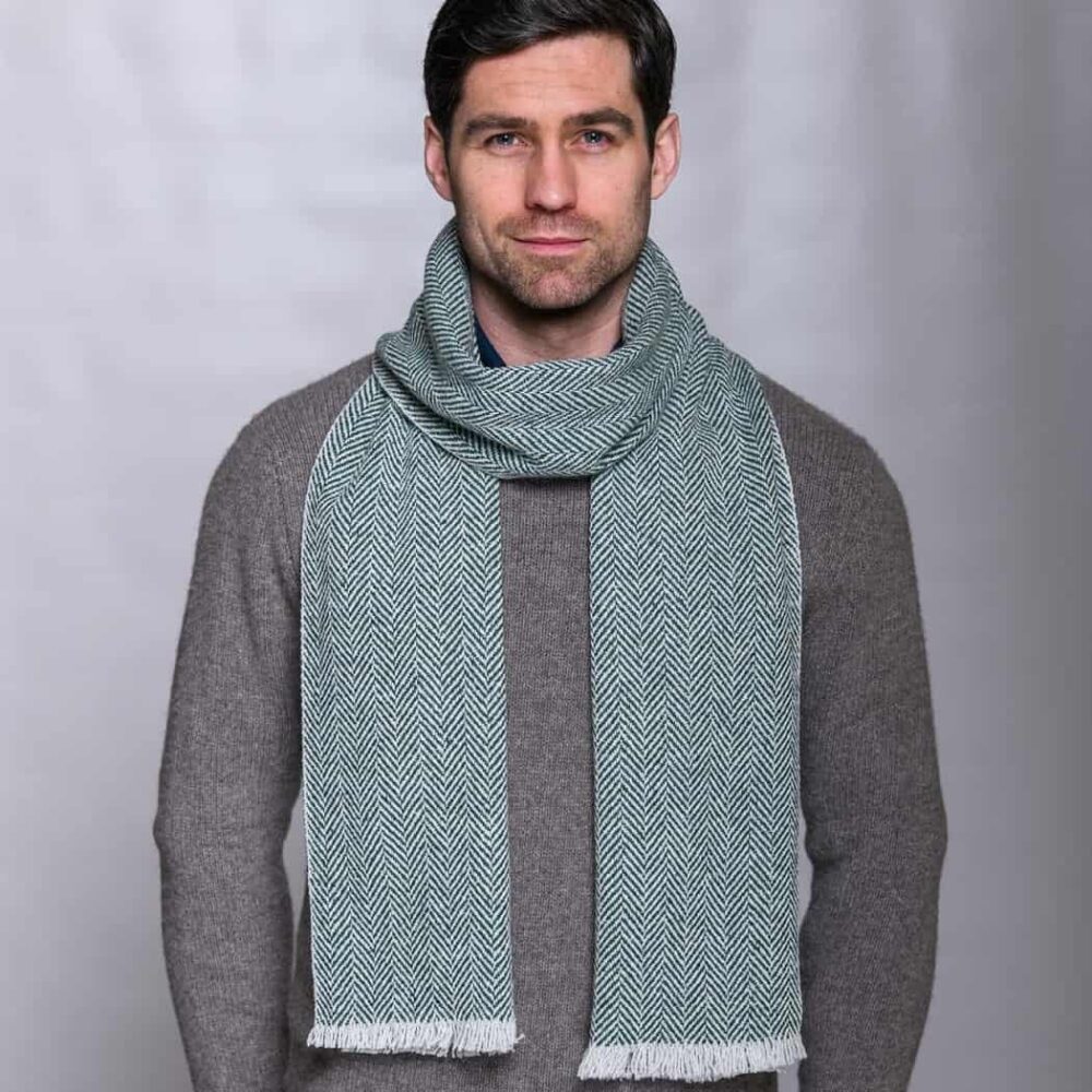 Soft Donegal Men's Tweed Scarf - Green Herringbone