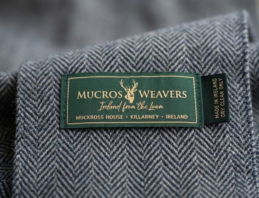 Women's Soft Donegal Tweed Scarf - Gray and Navy Herringbone